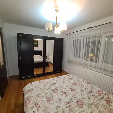 Clasic Apartment Nufarul Oradea Exterior photo